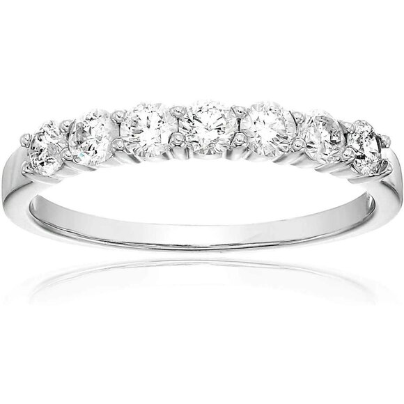 3/4 carat ctw Diamond Wedding Anniversary Band for Women Round Diamond Engageme